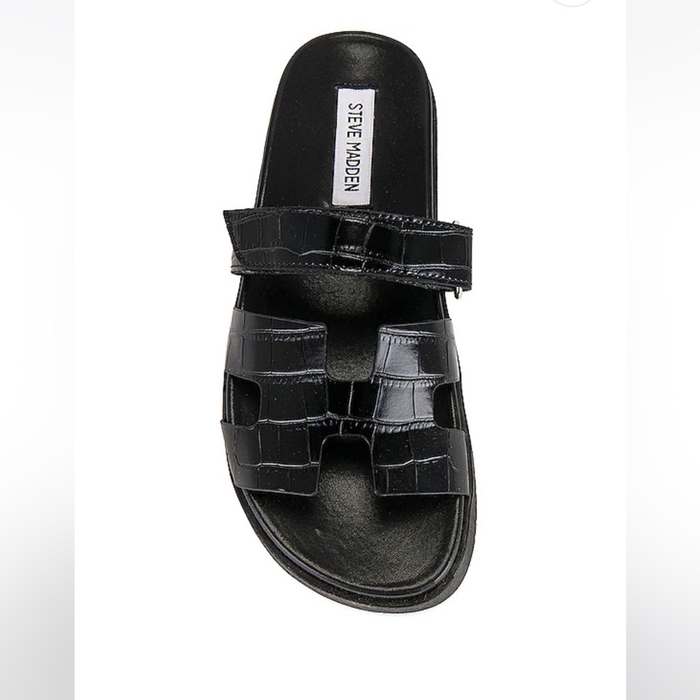 Steve Madden Mayven Sandal in black croco